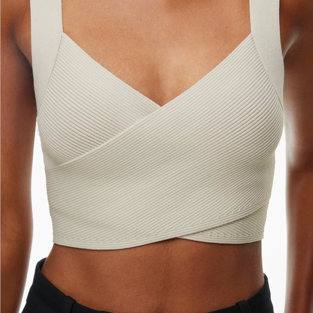 Aritzia Babaton Sculpt Knit Greek Tank - matte Pearl Xs NWT!